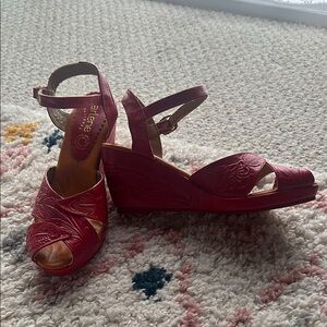 Women's Red Wedge Sandals